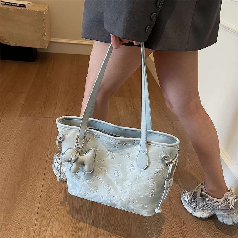 Miss Angel PU Tote