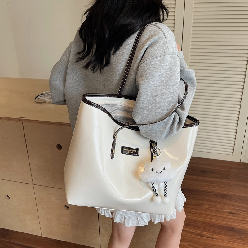 Miss Angel PU Tote