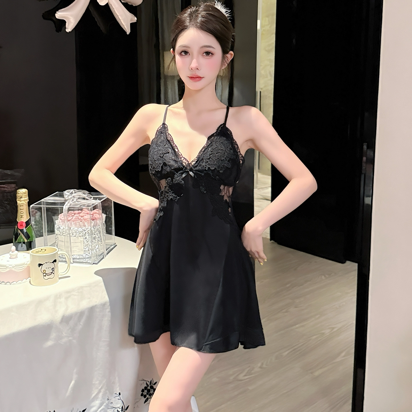 秀黛 性感睡衣女冰丝夏季吊带胸垫美背蕾丝水溶花轻奢纯欲风家居服睡裙 女款