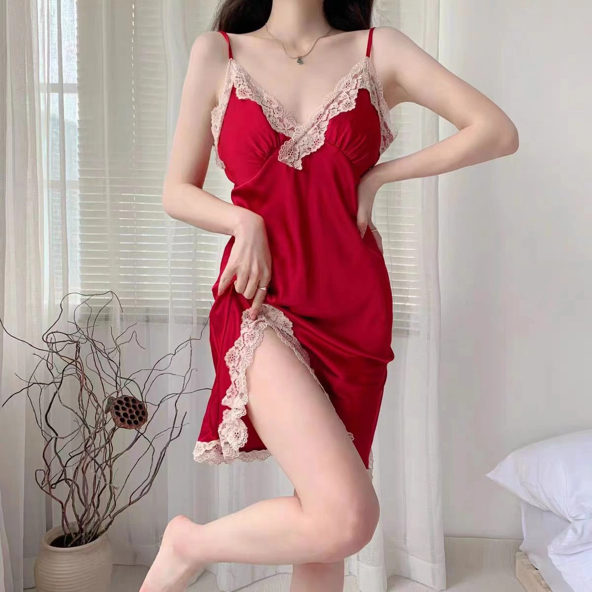 秀黛 性感纯色舒适露背无袖吊带裙睡裙 女款