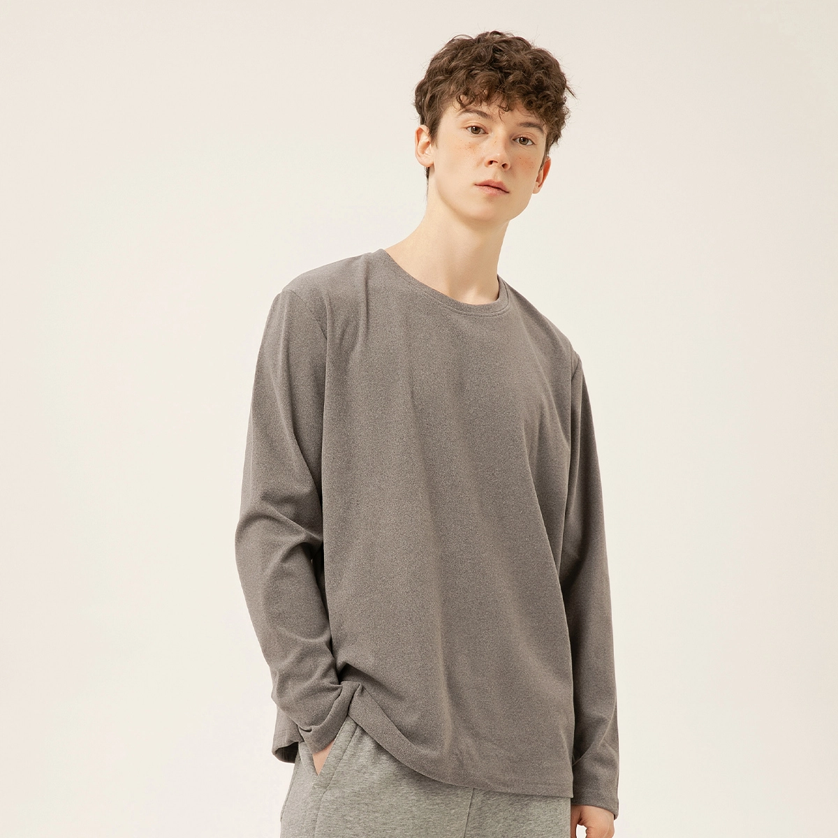 HLA JEANS T