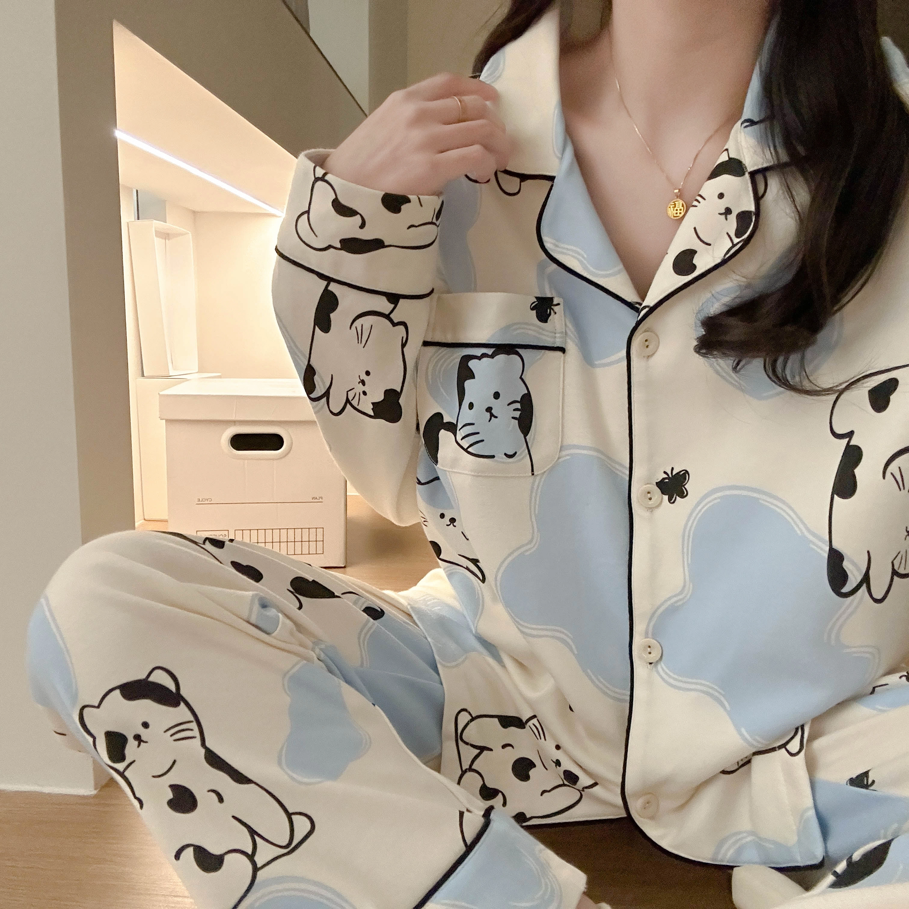 俞兆林 亲肤轻柔可爱卡通开衫翻领舒适家居服睡衣套装 女款 杏色