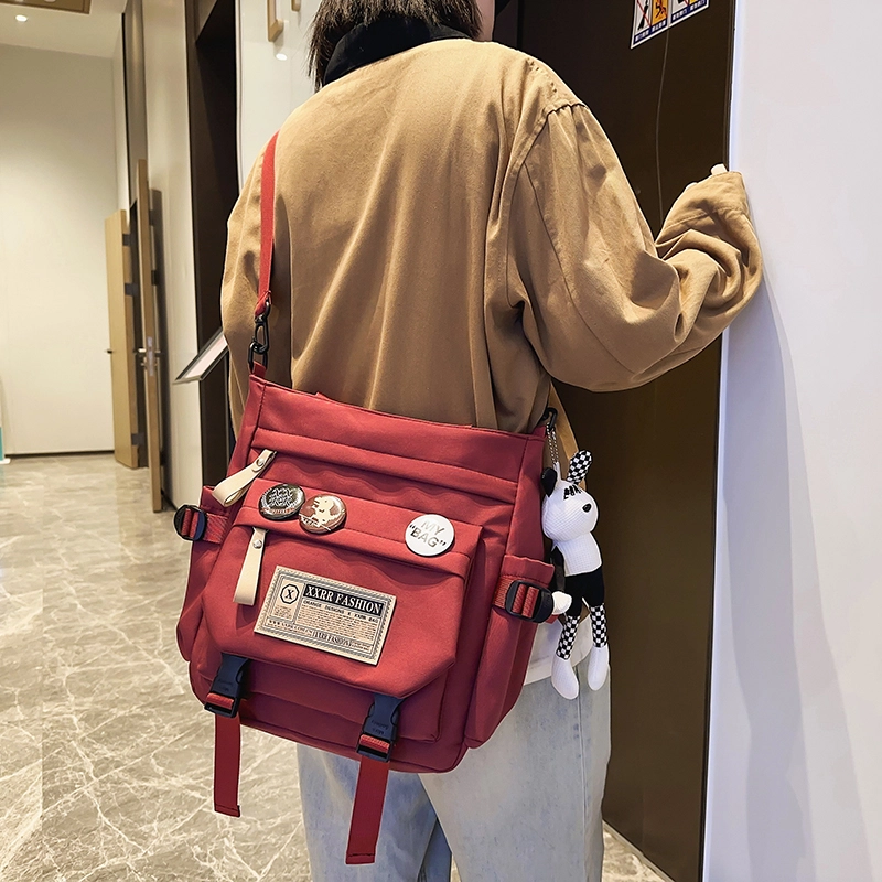SUN ERATHU Tote