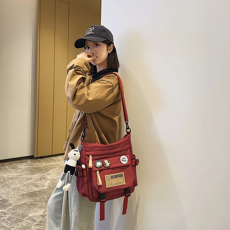 SUN ERATHU Tote