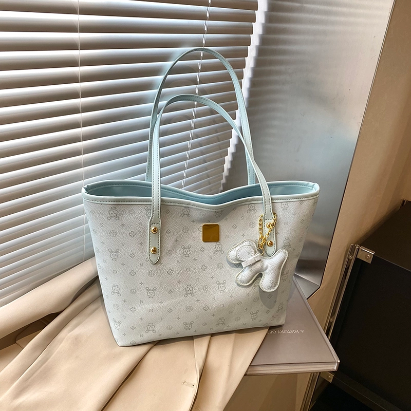 PULUWIRR Tote PU