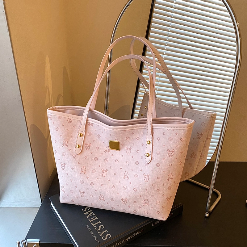 PULUWIRR Tote PU