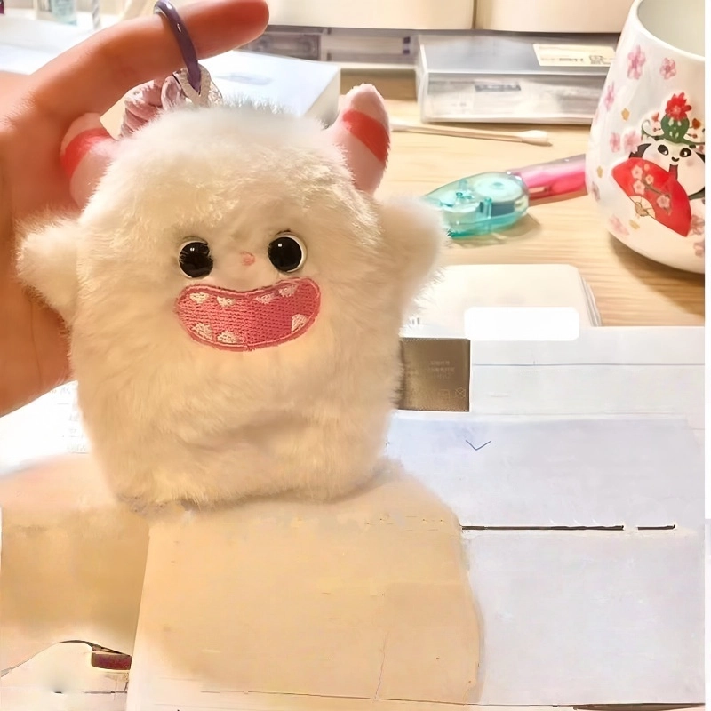 丹琴 萌趣雪怪 可爱玩偶少女心书包背包挂饰钥匙扣公仔 毛绒 挂件 男女同款情侣款