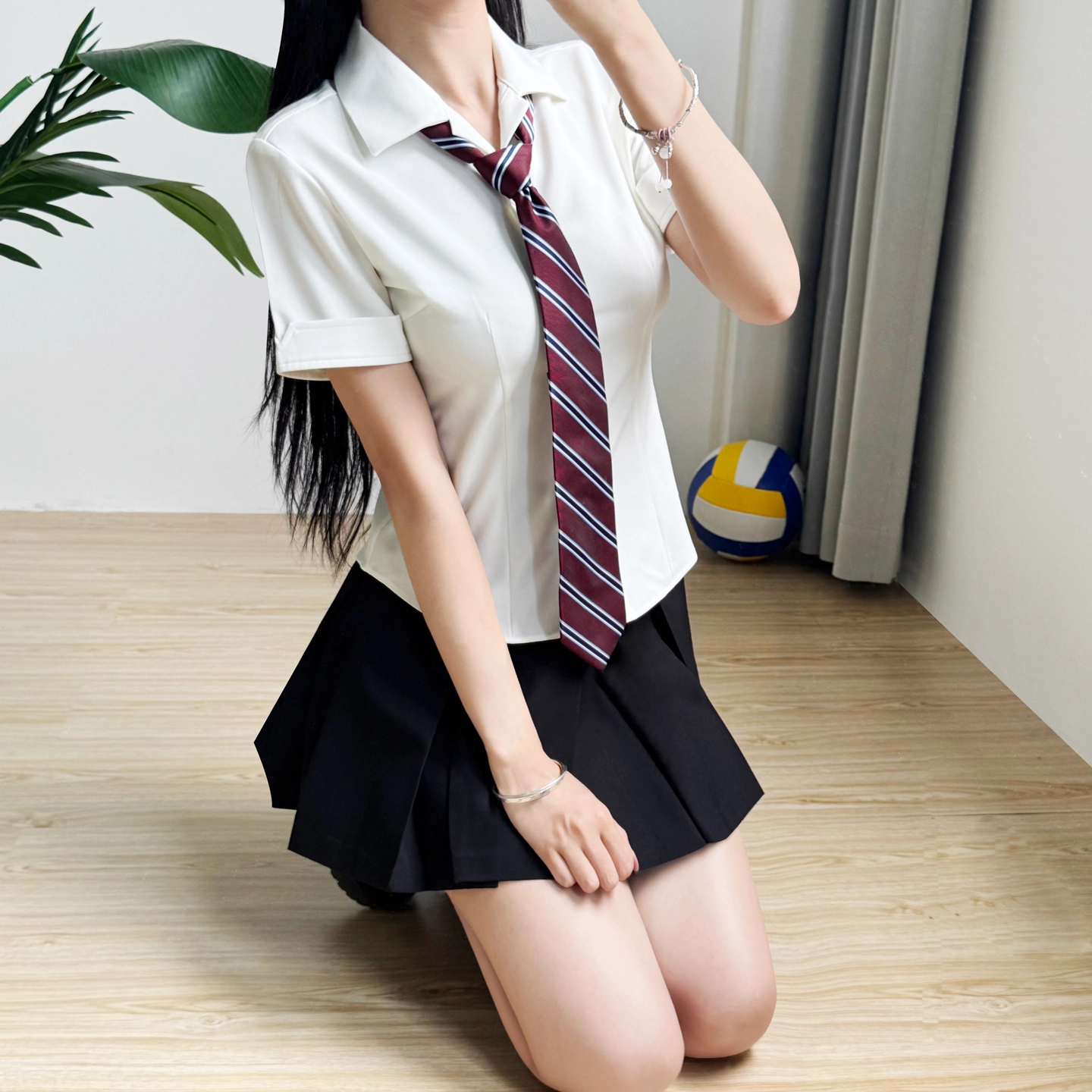 木村叔 纯色修身适中翻领短袖衬衫 女款