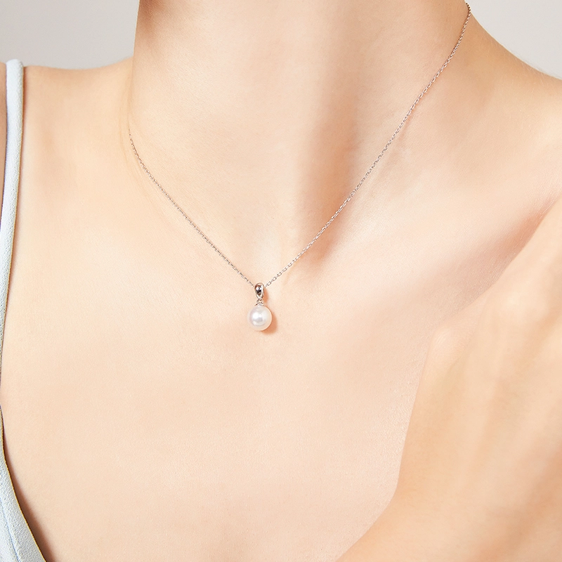 akoya 18K
