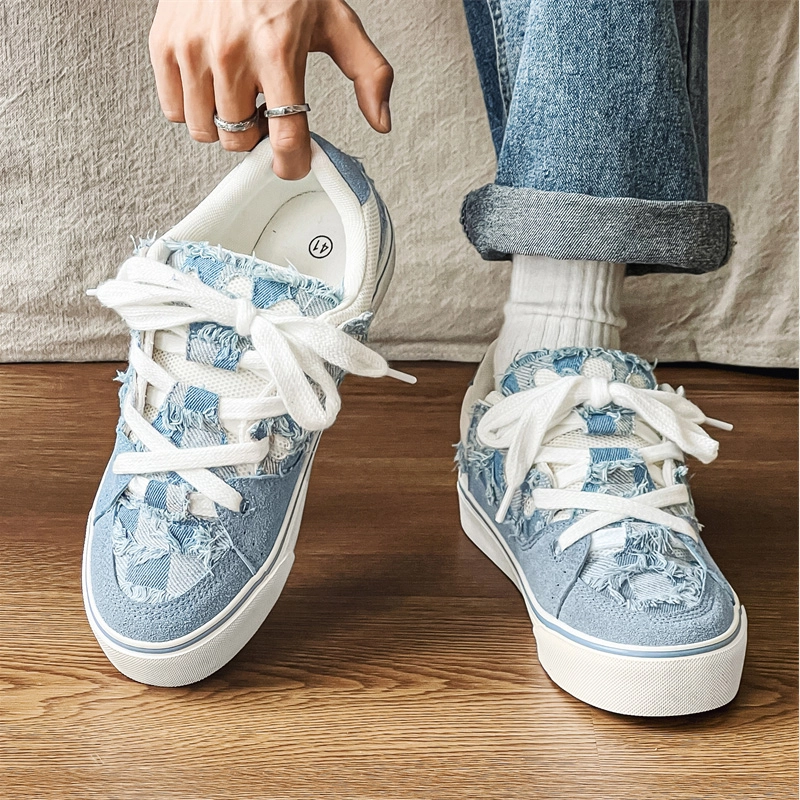 URBAN AUTHENTIC