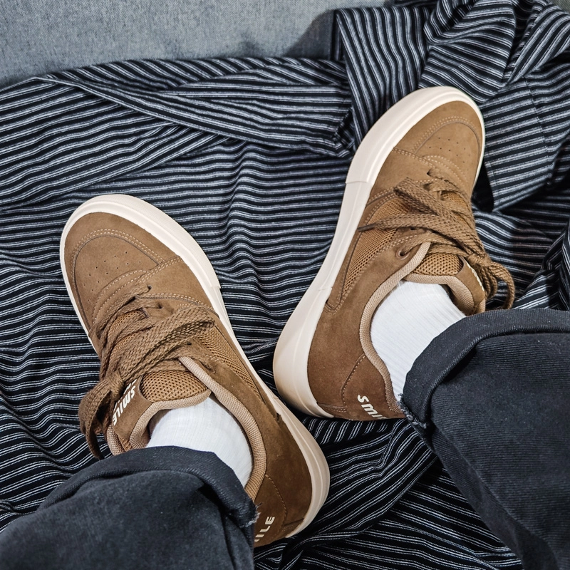 URBAN AUTHENTIC