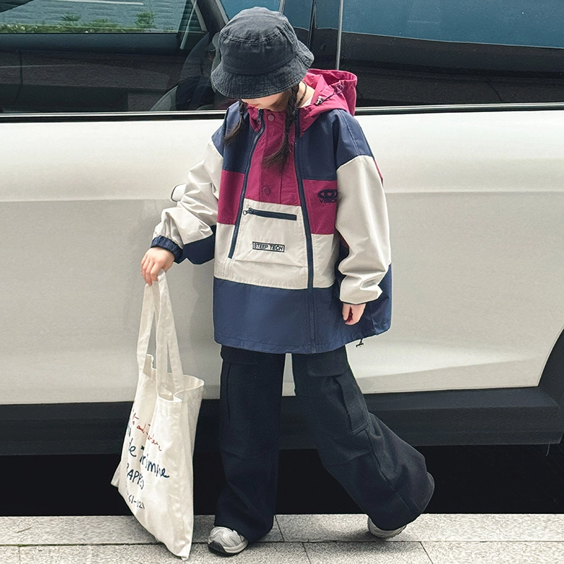木木屋 连帽洋气字母拼接舒适落肩长袖夹克外套 图片色青少年