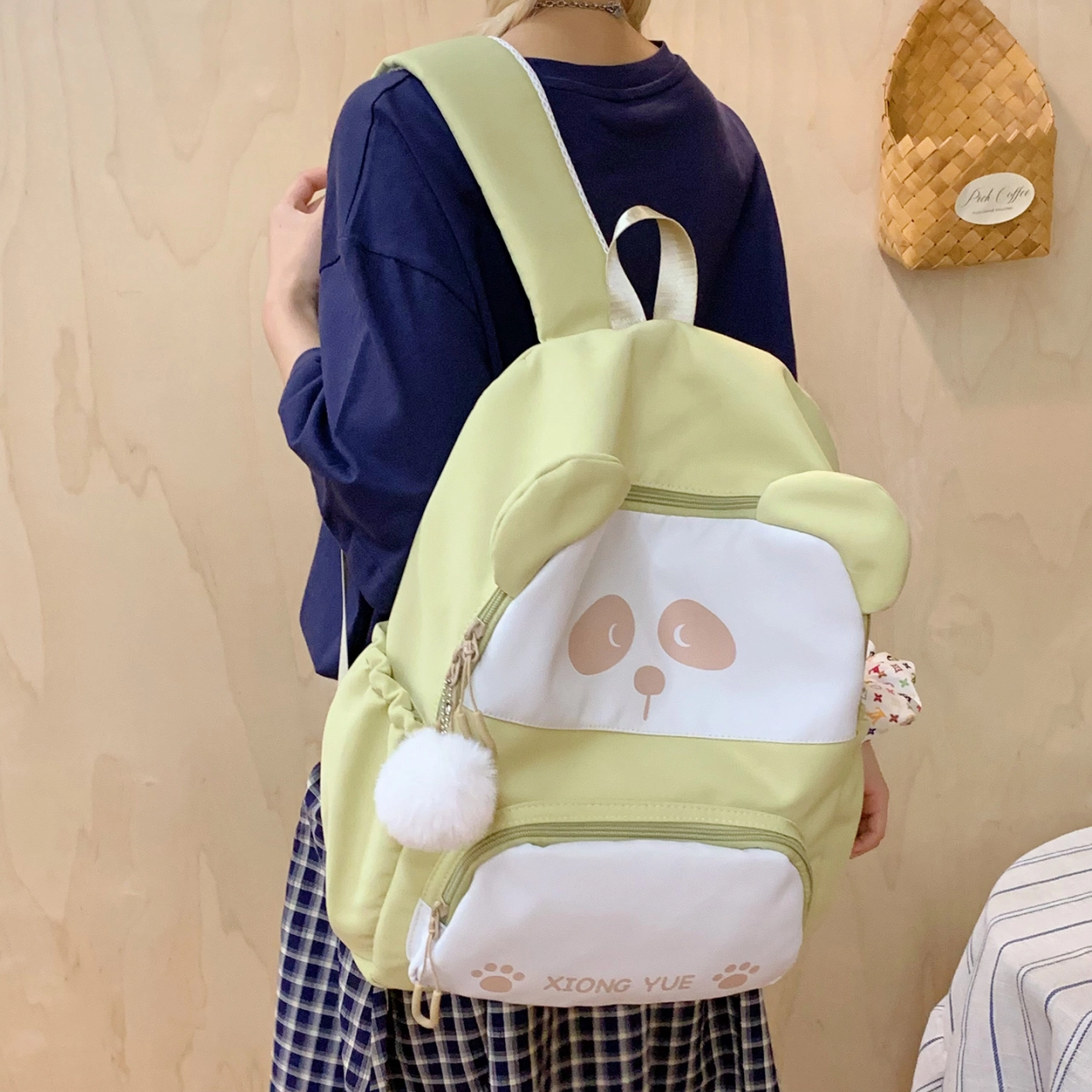 單倉 可爱熊猫设计轻便耐磨背包学院风初高中学生大容量通勤百搭书包 尼龙布 双肩包 常规 男女同款情侣款 黑色/粉色/红色/黄色/卡其色