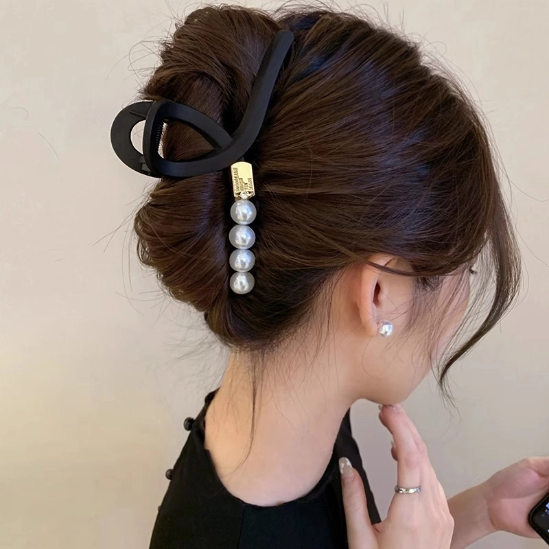 水中玉 珍珠磨砂抓夹后脑勺大号鲨鱼夹发卡高级感夹子头饰 发夹 女款