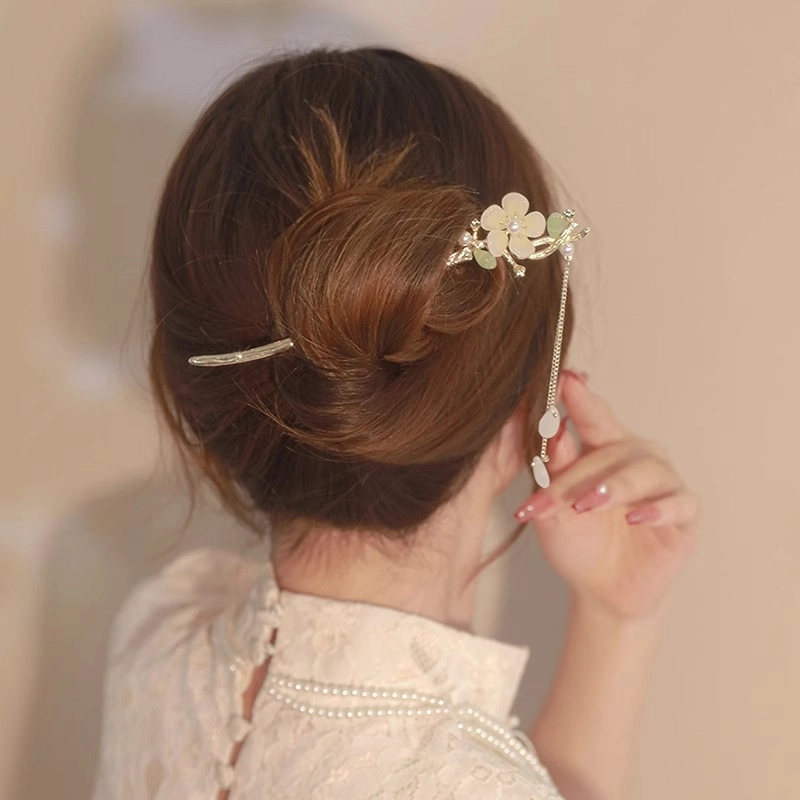 水中玉 铃兰花高级感发钗新中式古风花朵盘汉服马面裙 发簪 女款