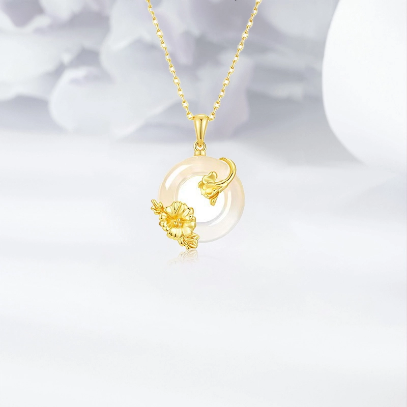 凤祥囍事  老凤祥 蜀葵花 平安扣吊坠 新中式小众花朵设计平安喜乐 花开富贵轻奢 好运 玉髓 项链 女款
