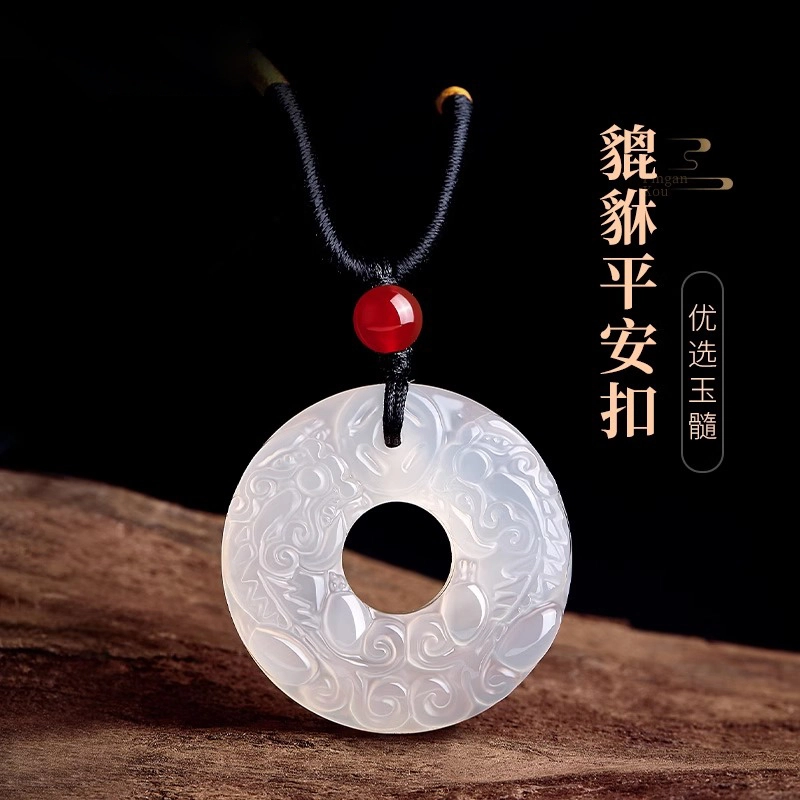 凤祥囍事 老凤祥 招财纳福貔貅平安扣 平安顺遂 吞金兽 复古时尚 清冷高级感设计简约百搭显气质优雅时髦 #好运 玉髓 项链 女款