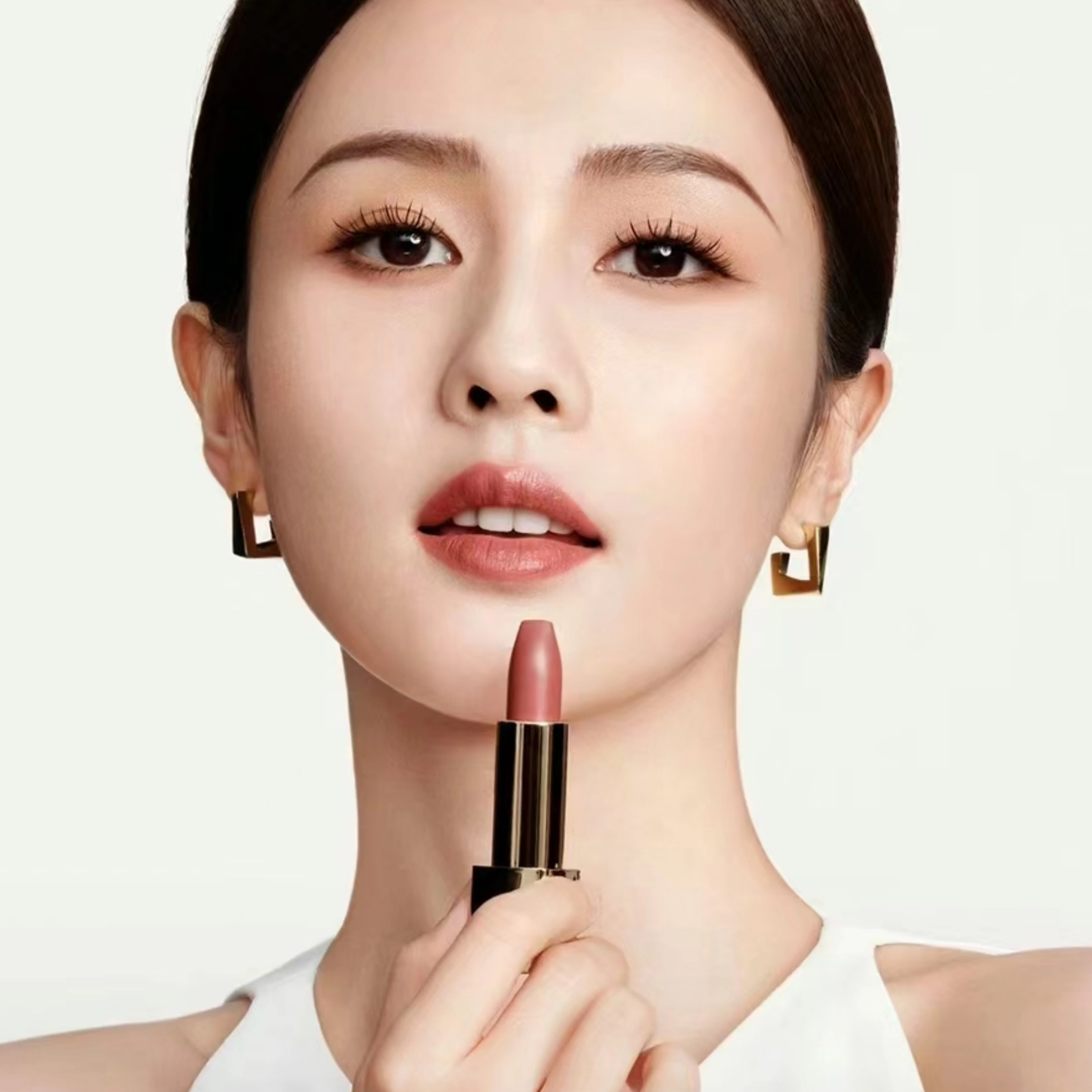 ALPJEWELRY5Last May