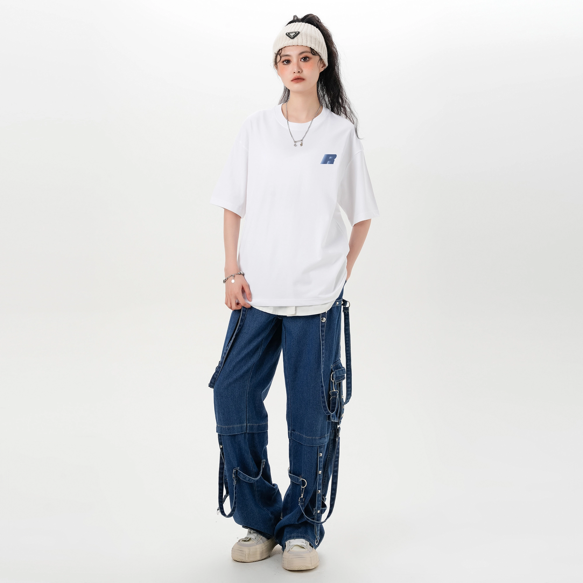 ROBINHOOD Logo T