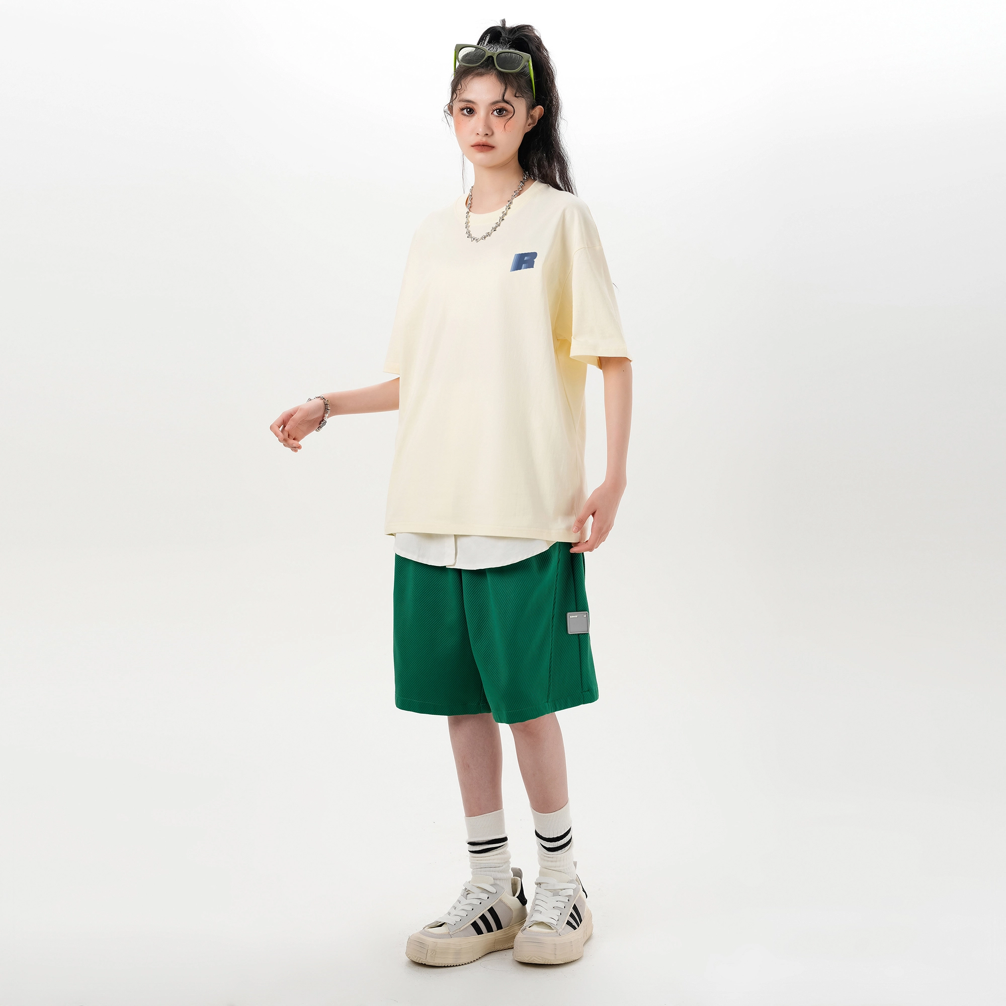 ROBINHOOD Logo T