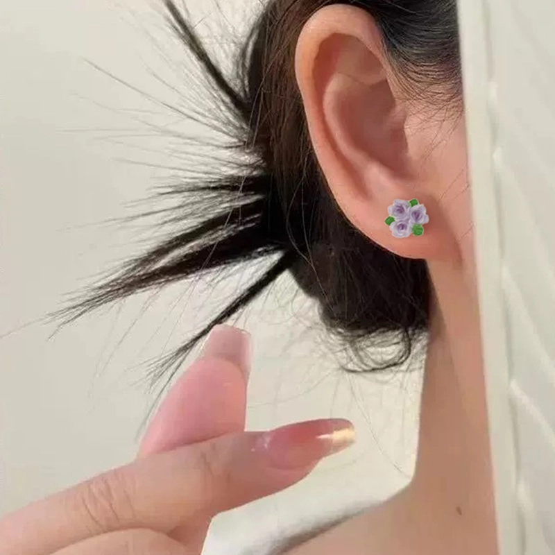 【花点心思】 零界 甜美清新彩色花朵 小巧精致 不重样 防过敏养耳洞 塑料 耳钉 男女同款情侣款