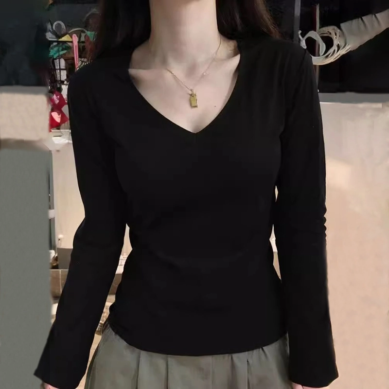 AWAO T