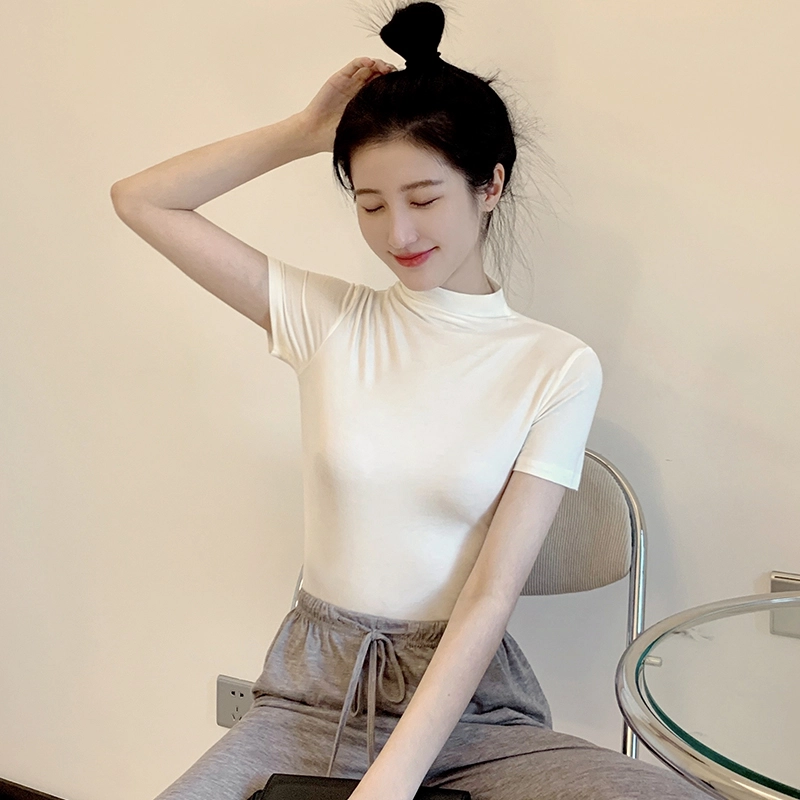 AWAO T