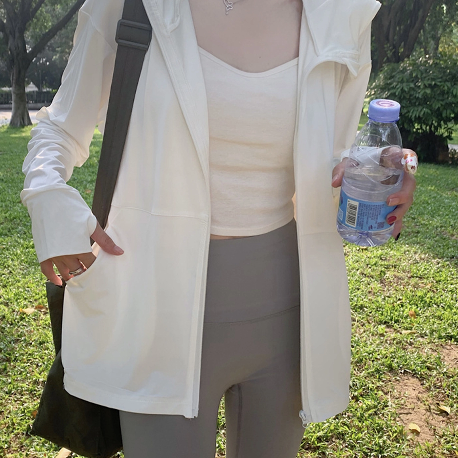 涂诗菲 透气冰感大帽檐防紫外线修身截短外套 女款