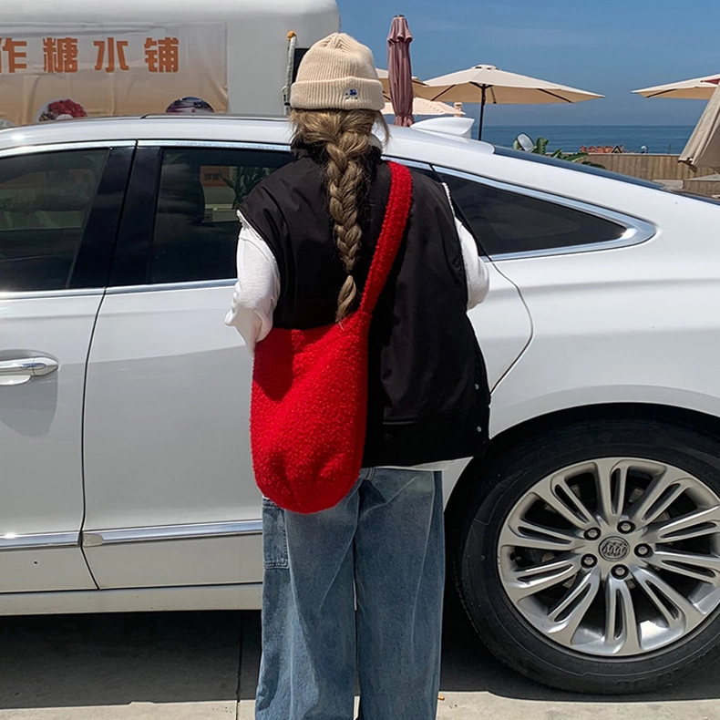 涂诗菲 欧美风设计感时尚简约气质宽松显瘦毛领短款工装外套无袖马甲 男女同款