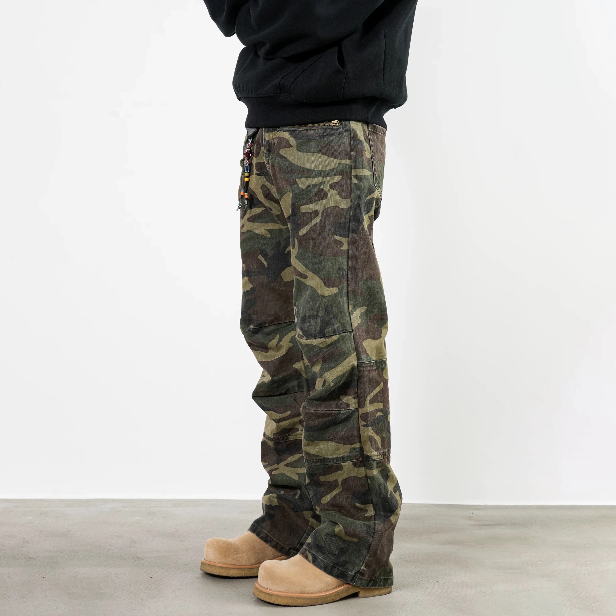 GEOFFREY B. SMALL vibe