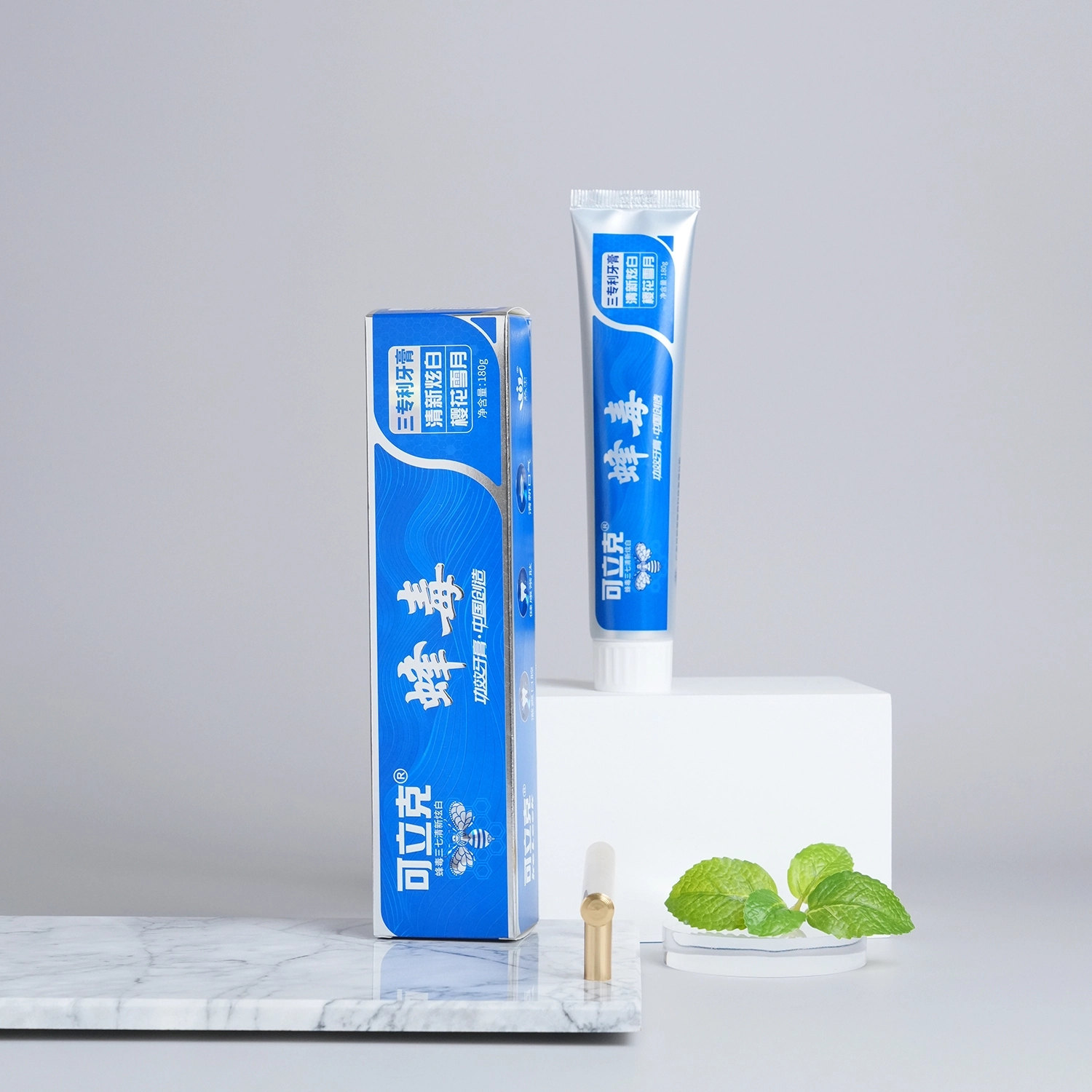 可立克 去渍美白蜂毒牙膏