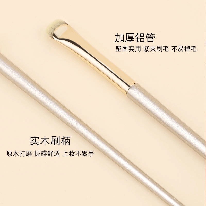 蝴蝶季节  小熨斗遮瑕刷+月牙形眼线刷+小金条系列——指腹鼻影刷 修容晕染细节