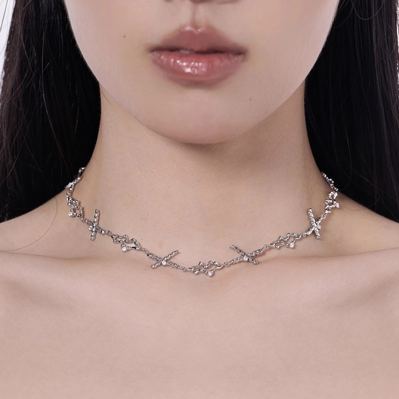 s1esta y2kchoker