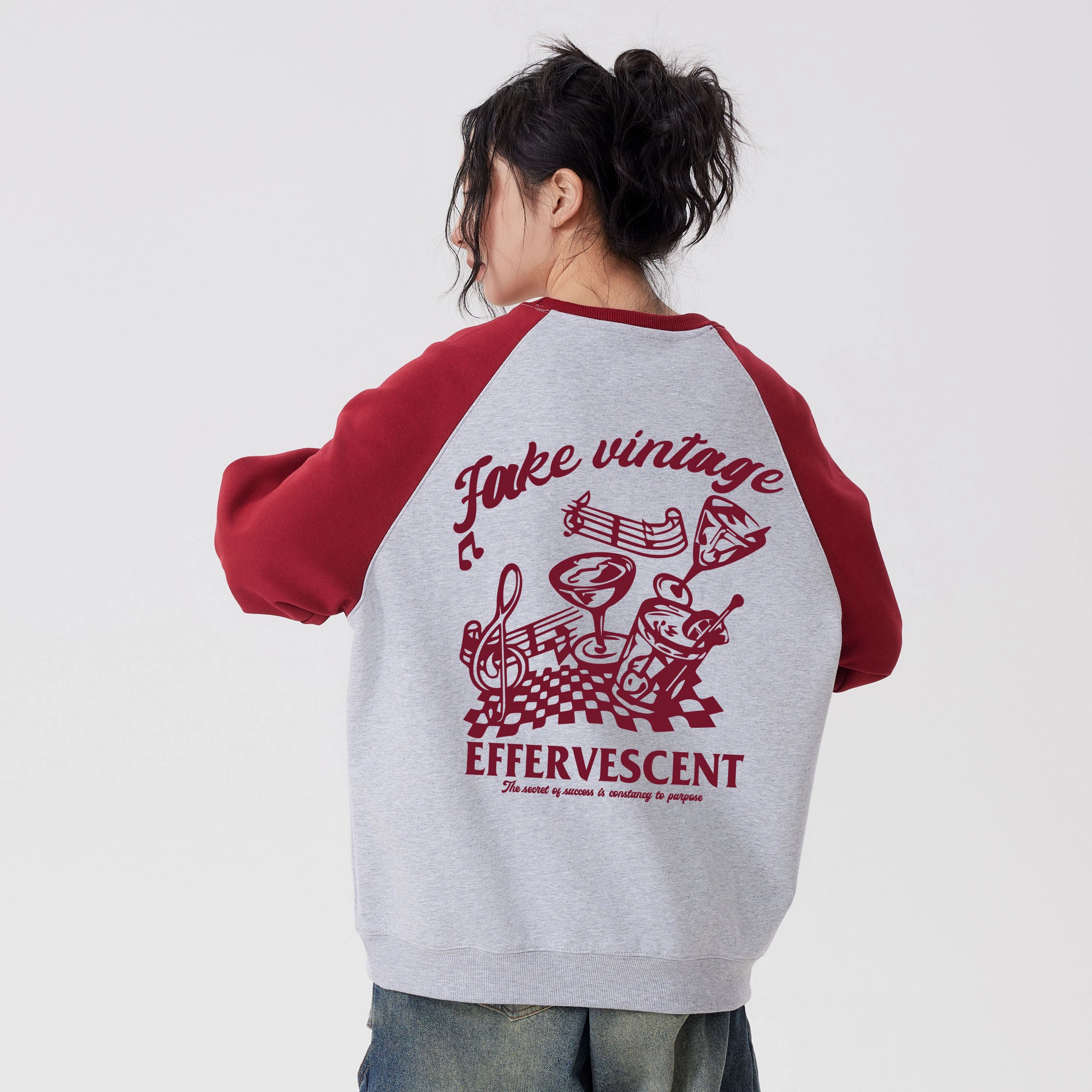 FAKE VINTAGE logo