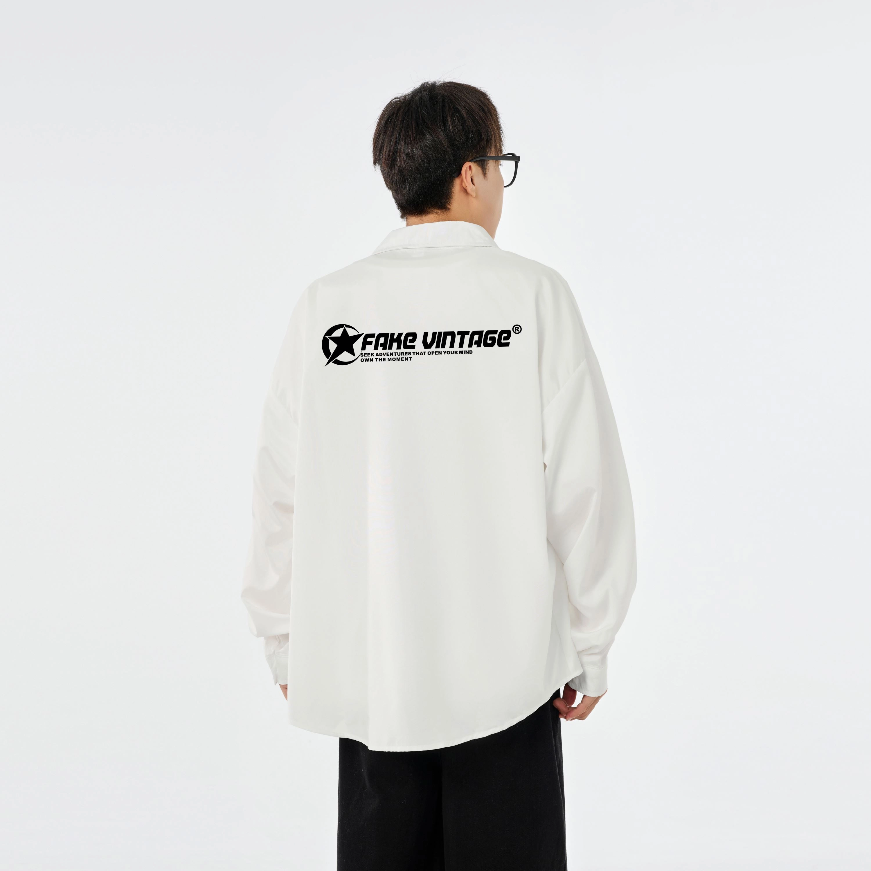 FAKE VINTAGE logo