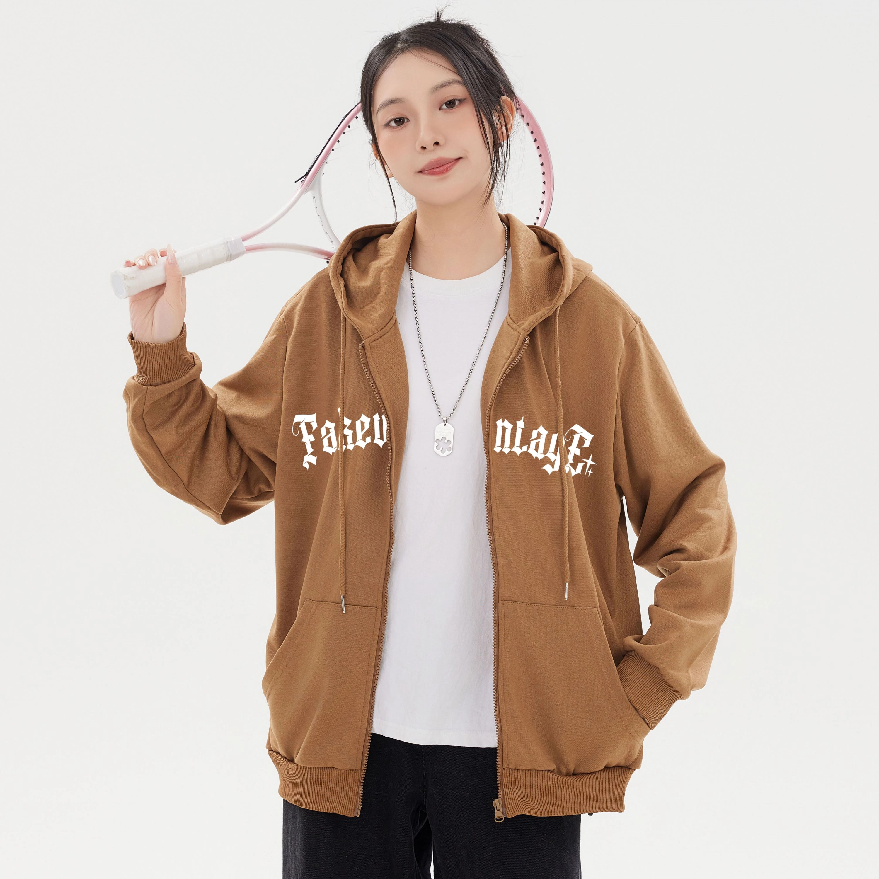 FAKE VINTAGE logo