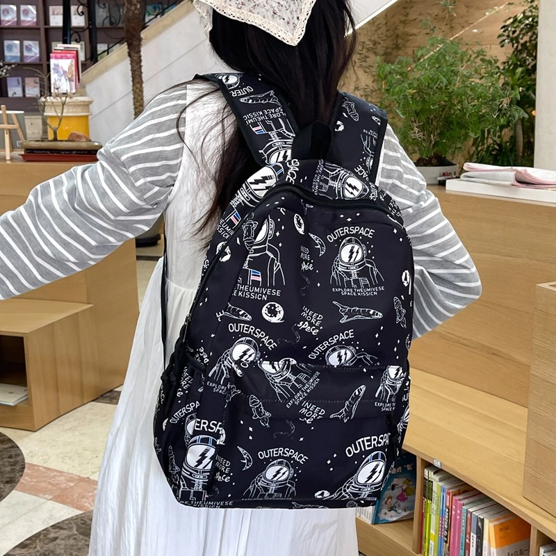 垣途者 卡通涂鸦书包韩版 尼龙 双肩包 男女同款情侣款 多色