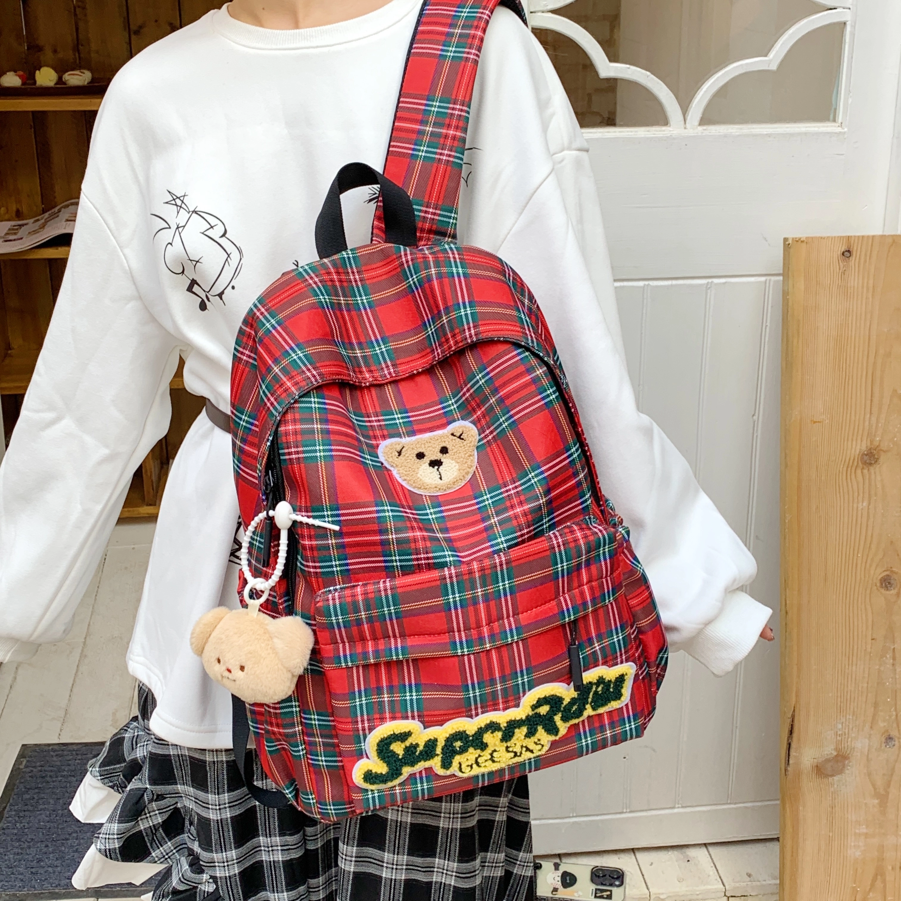 垣途者 日系可爱小熊格子 布 双肩包 女款 红色/棕色/豹纹