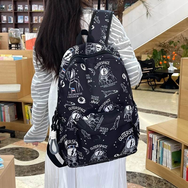 垣途者 卡通涂鸦书包韩版 尼龙 双肩包 男女同款情侣款 多色
