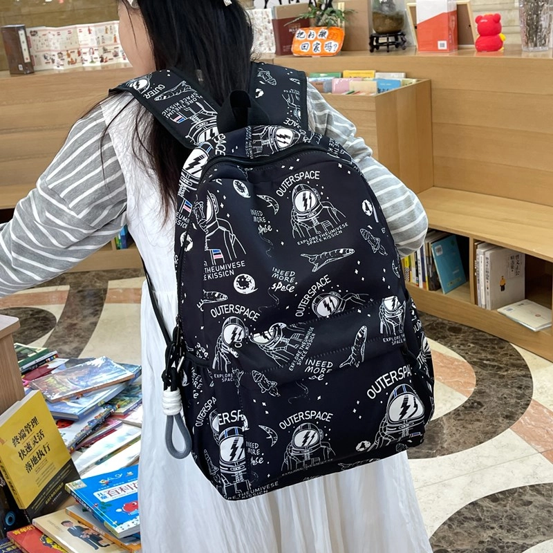 垣途者 卡通涂鸦书包韩版 尼龙 双肩包 男女同款情侣款 多色