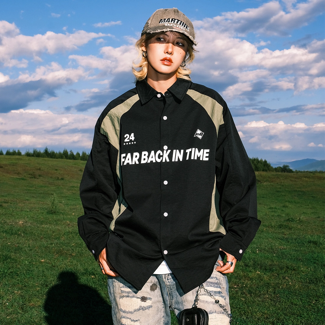 FAR BACK Logo