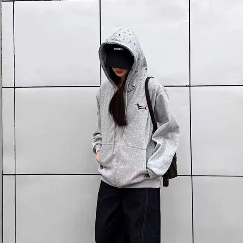 M17 STUDIO Y2K