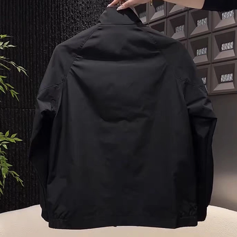 M17 STUDIO cargo