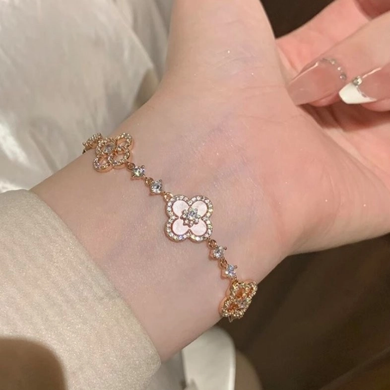 添爵 幸运四叶草 梦幻甜美小众轻奢高级感桃花闪钻手饰套装 时来转运满天星清冷感四叶草#好运 玻璃猫眼 手链 男女同款情侣款