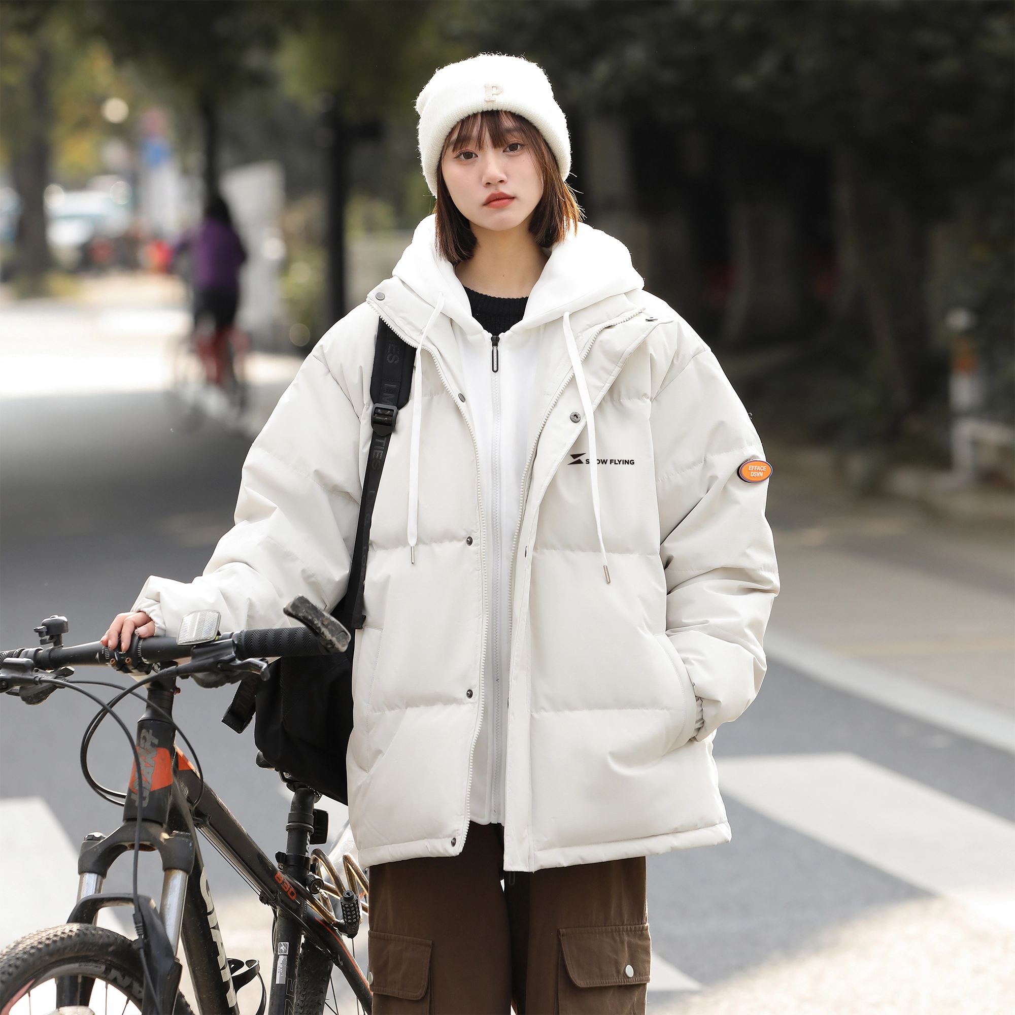 SNOW FLYING Logo90