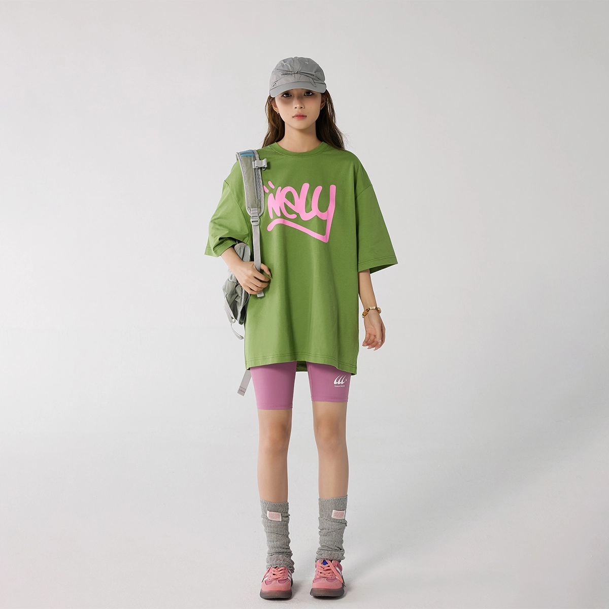 NELY T