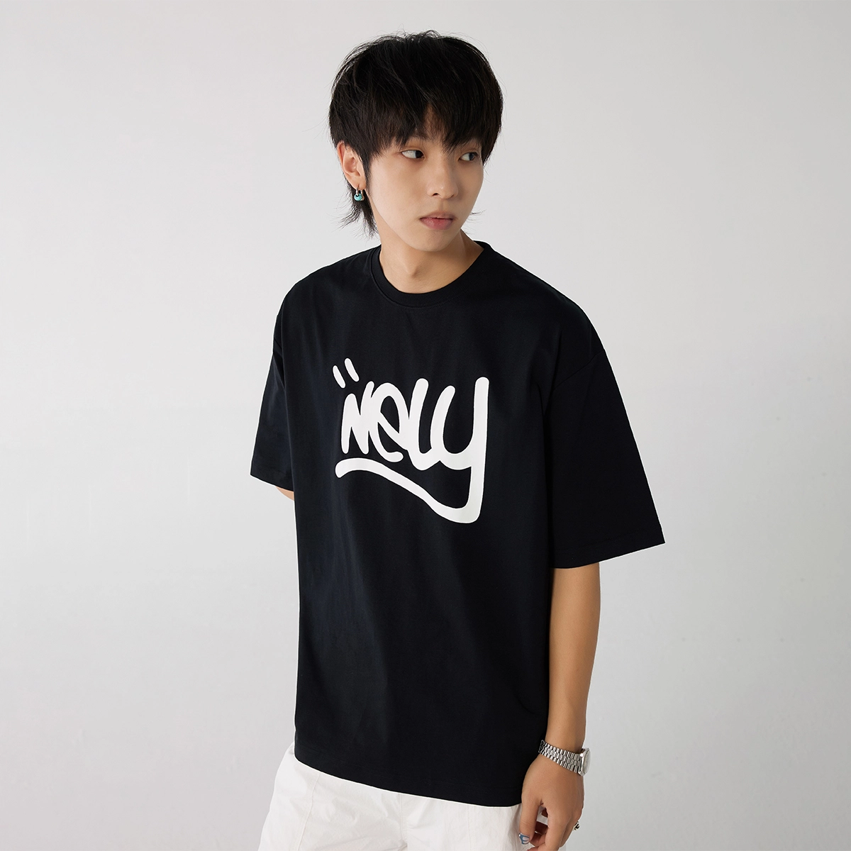 NELY T