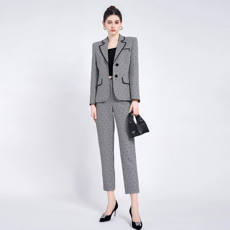 BESIONIA FW23 V