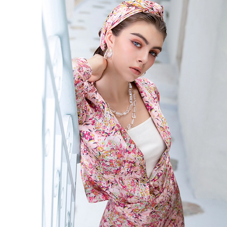 BESIONIA SS23 V