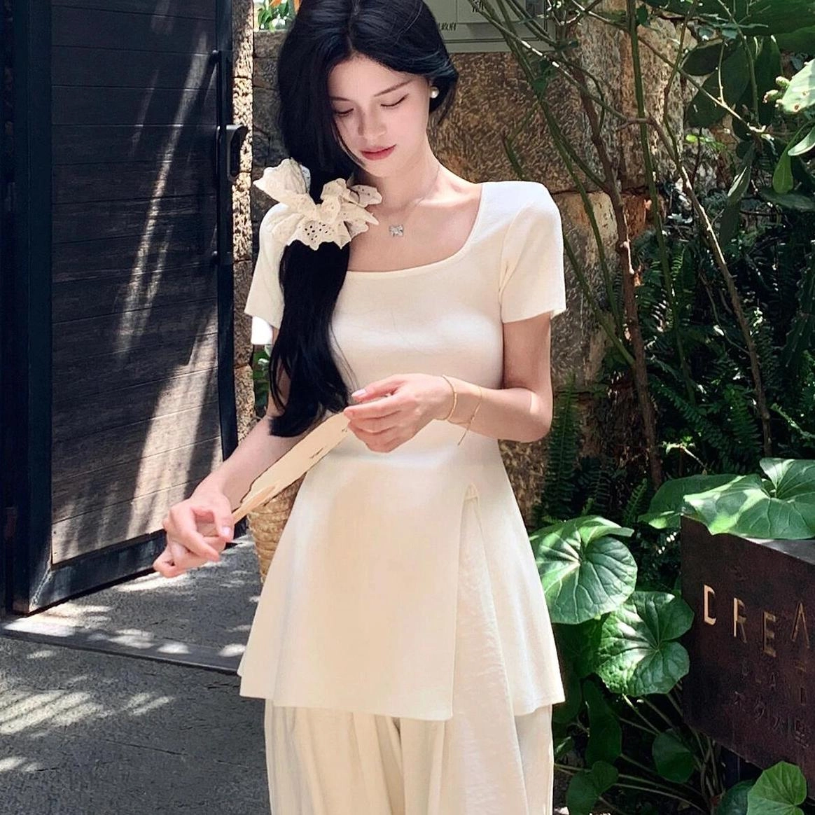 ABBY GODDESS T
